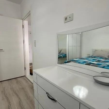 Zodiac Goldsan Deluxe 1+1 Apartment *